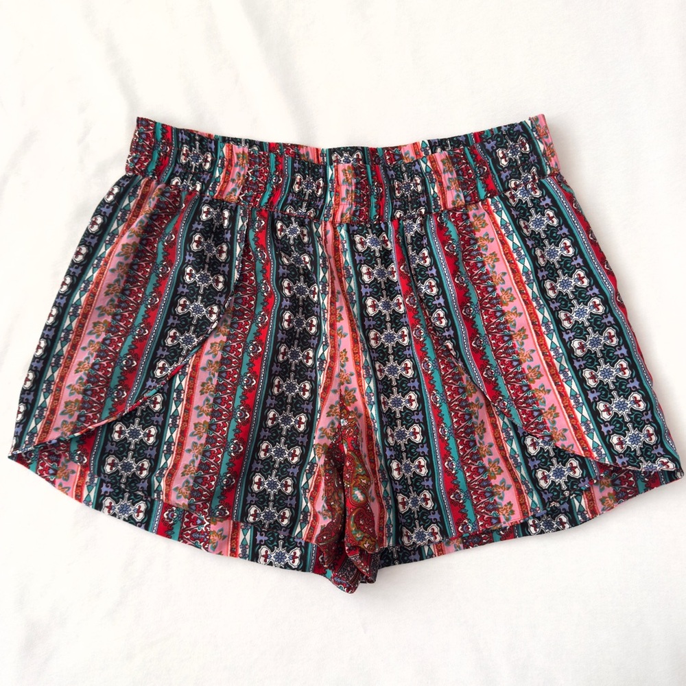 Women’s Elan Floral Paisley Boho Colorful Shorts Size Medium Spring Summer